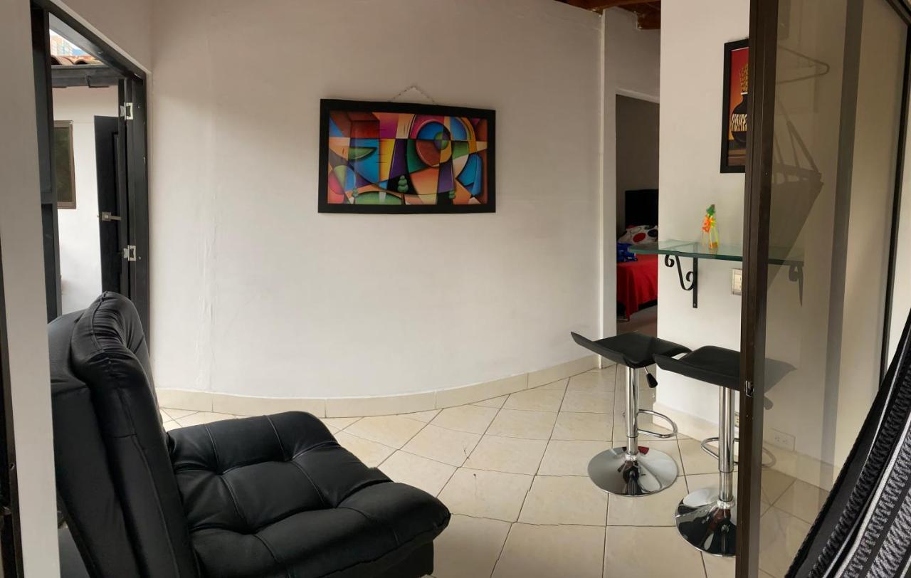 ميديلين Cozy Apartment In The Poblado San Lucas المظهر الخارجي الصورة